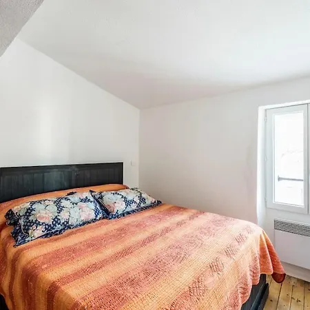 Maison Atypique Dans Circulade *