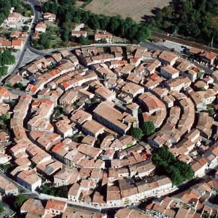 Apartment Maison Atypique Dans Circulade Bram