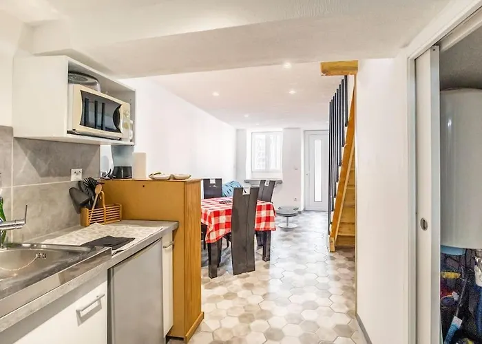 아파트 Maison Atypique Dans Circulade