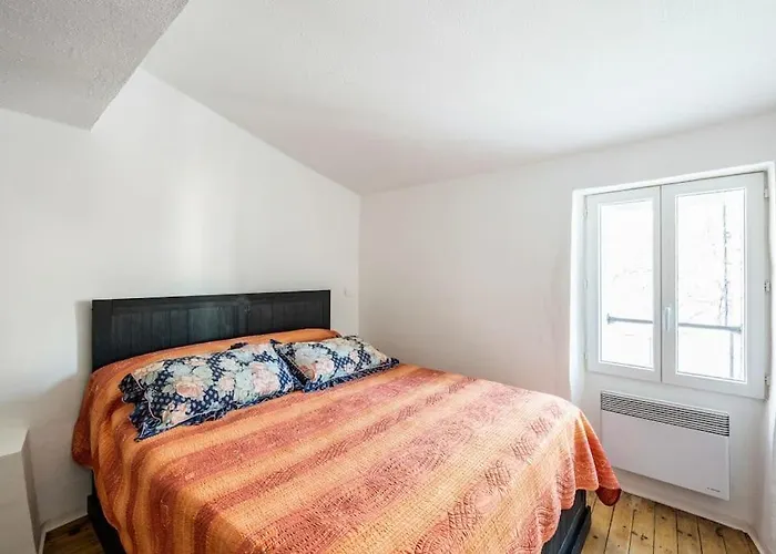 Maison Atypique Dans Circulade *