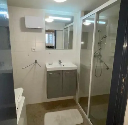 아파트 Maison Atypique Dans Circulade *