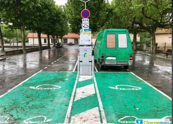 아파트 Maison Atypique Dans Circulade *